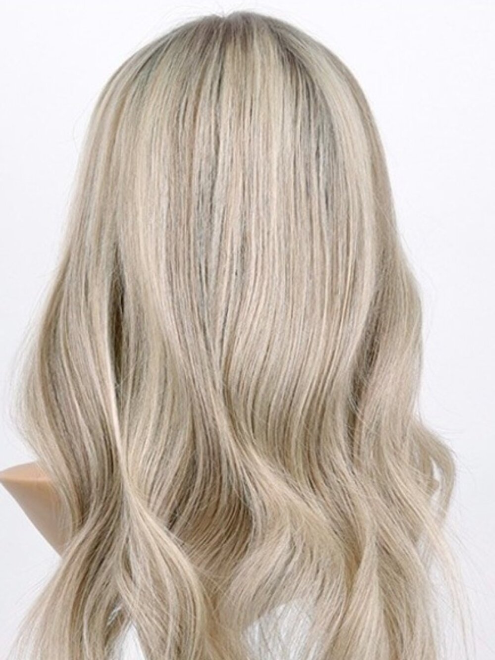 Maylene- Blonde Balayage Remy: Human Hair Lace Front Wig- 18"- S/M Cap Size- OBO - Picture 3 of 16